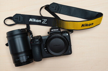 Nikon Z lens